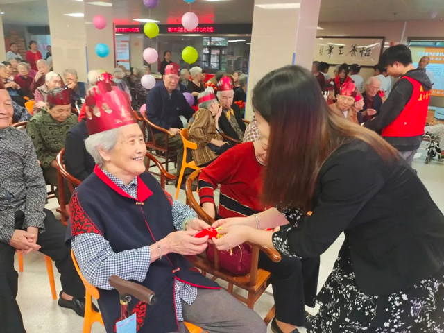 深秋小确幸！国德生日会来啦！