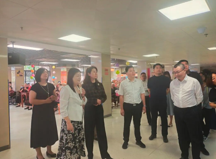 唐山市丰南区领导一行莅临国德康养考察调研