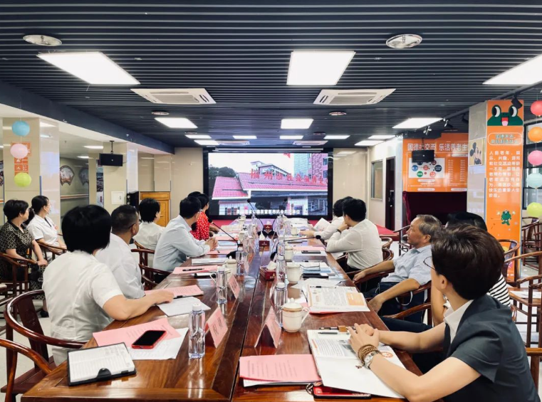 福建医科大学临床实践教学基地评审专家莅临国德医院指导