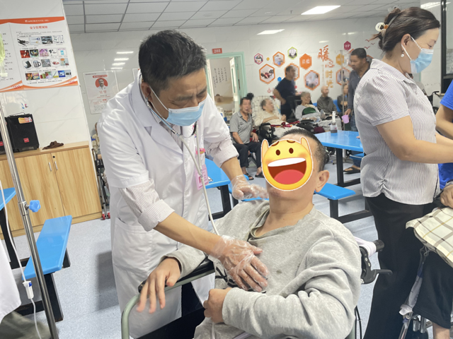 记忆会消失，但爱不会——别让阿尔茨海默病夺走父母的晚年幸福！