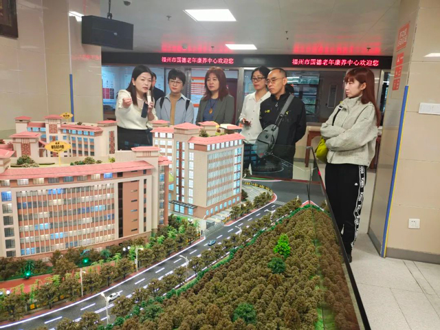 北京市海淀区民政领导莅临国德康养考察调研