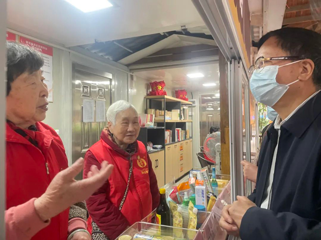 福建省老年事业促进会专家委员会主任委员苏增添莅临国德康养参观指导工作