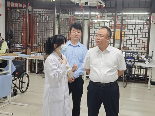 北海市人民政府考察团一行莅临福州市国德老年康养中心参观调研