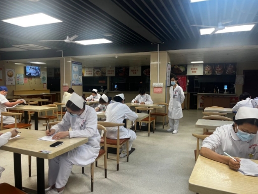多维赋能护理提升！福州国德老年医院开展文书考核暨护理质量优化行动！