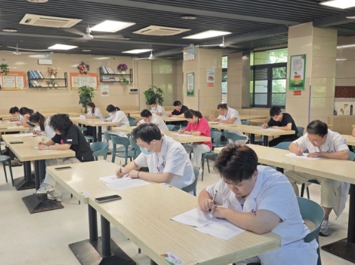 强基础、严规范！福州国德老年医院医师节竞赛为医疗质量 “加码”！