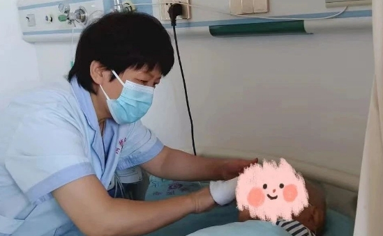 精准康复+暖心照护！福州国德老年医院助高龄患者渡过术后难关！