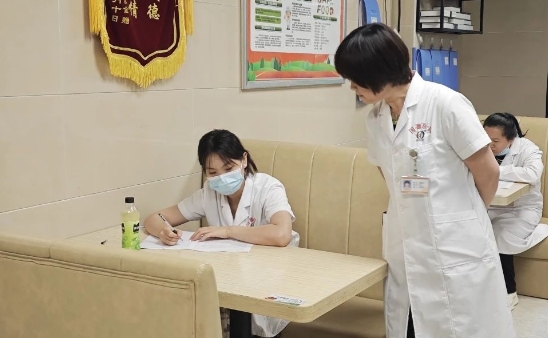 强基础、严规范！福州国德老年医院医师节竞赛为医疗质量 “加码”！
