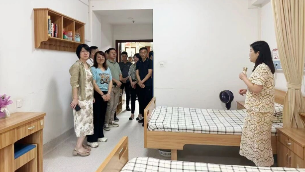 省直机关党校学员调研组一行莅临福州市国德老年康养中心参观调研