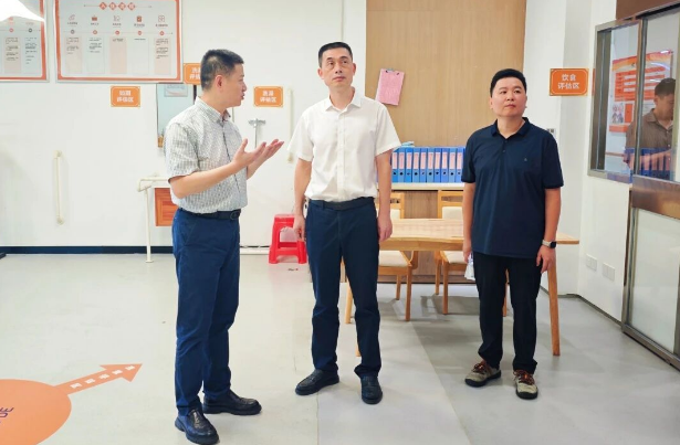 仓山区人民政府考察团一行莅临仓山区社会福利中心参观考察