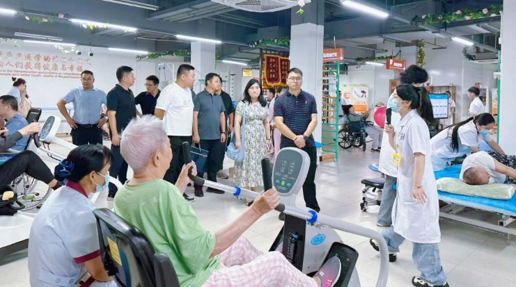 江西省养老服务研究调研组莅临福州市国德老年康养中心参观调研 江西省养老服务研究调研组莅临福州市国德老年康养中心参观调研
