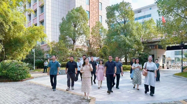 江西省养老服务研究调研组莅临福州市国德老年康养中心参观调研 江西省养老服务研究调研组莅临福州市国德老年康养中心参观调研