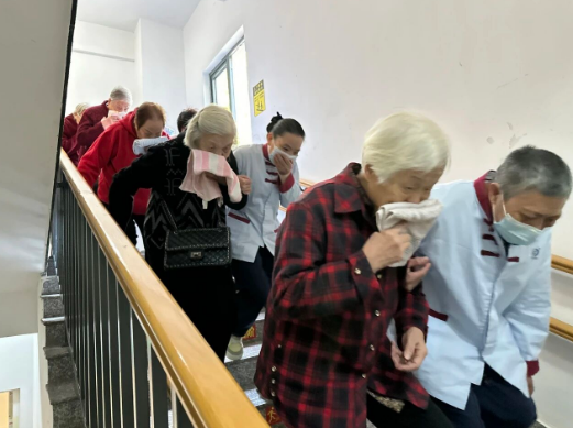 消防无小事，安全重于山！守护长者安全，是我们的使命！