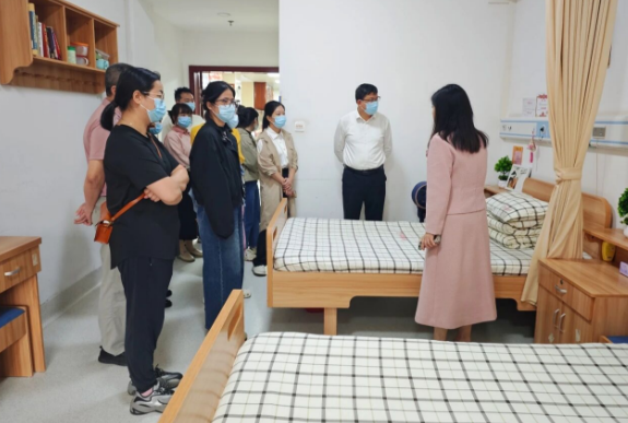 医养结合人才共育:福建医科大学附属协和医院老年医学人才培训项目学员走进国德参观学习 医养结合人才共育:福建医科大学附属协和医院老年医学人才培训项目学员走进国德参观学习