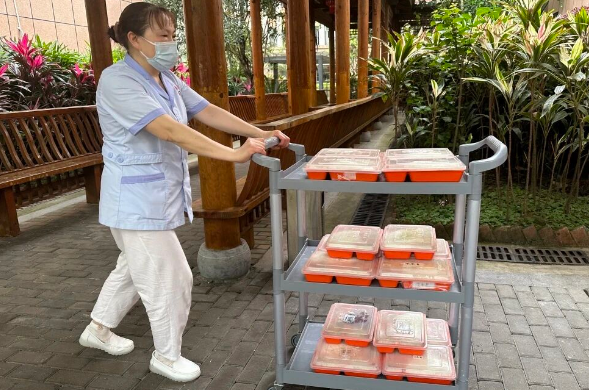 国德养老“食”光:以科学营养膳食,守护长者健康寒冬 国德养老“食”光:以科学营养膳食,守护长者健康寒冬