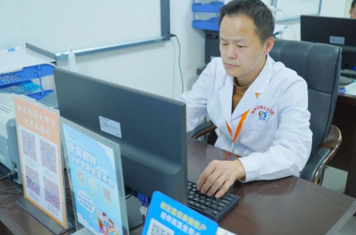 守护就医路，国德医保咨询门诊伴您同行！