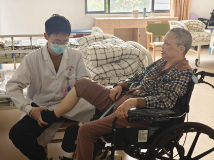 别把“变慢变老”当正常！警惕被忽视的帕金森，守护长者晚年！