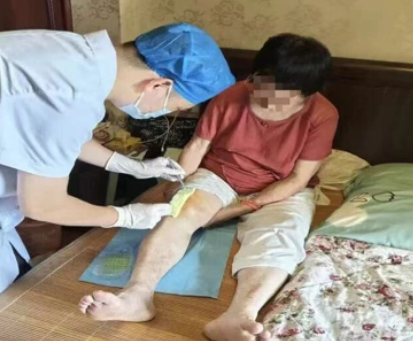 服务数百家庭，国德医护上门，打通居家养老“最后一公里”！