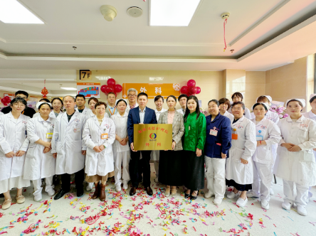 老人压疮久治不愈？国德外科，打破慢性创面愈合困境