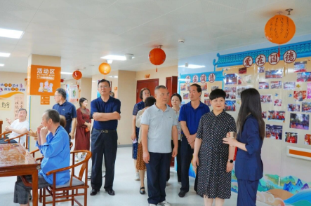 南阳市政协领导一行莅临福州市国德老年康养中心参观调研