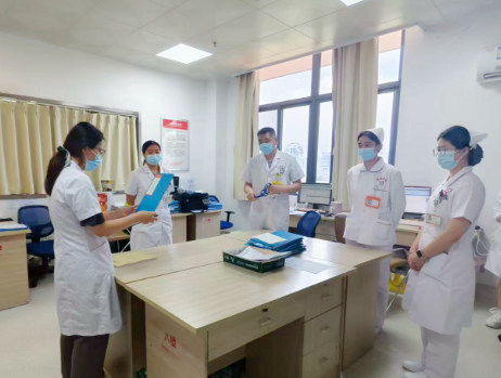 八十七岁高龄患者家属赠锦旗——致谢福州国德老年医院神经内科